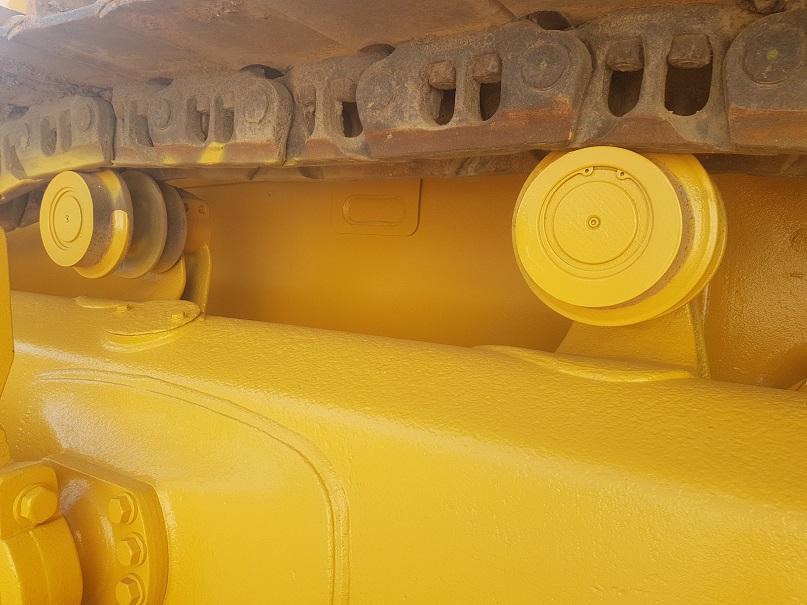 KOMATSU D65EX-15 (4)